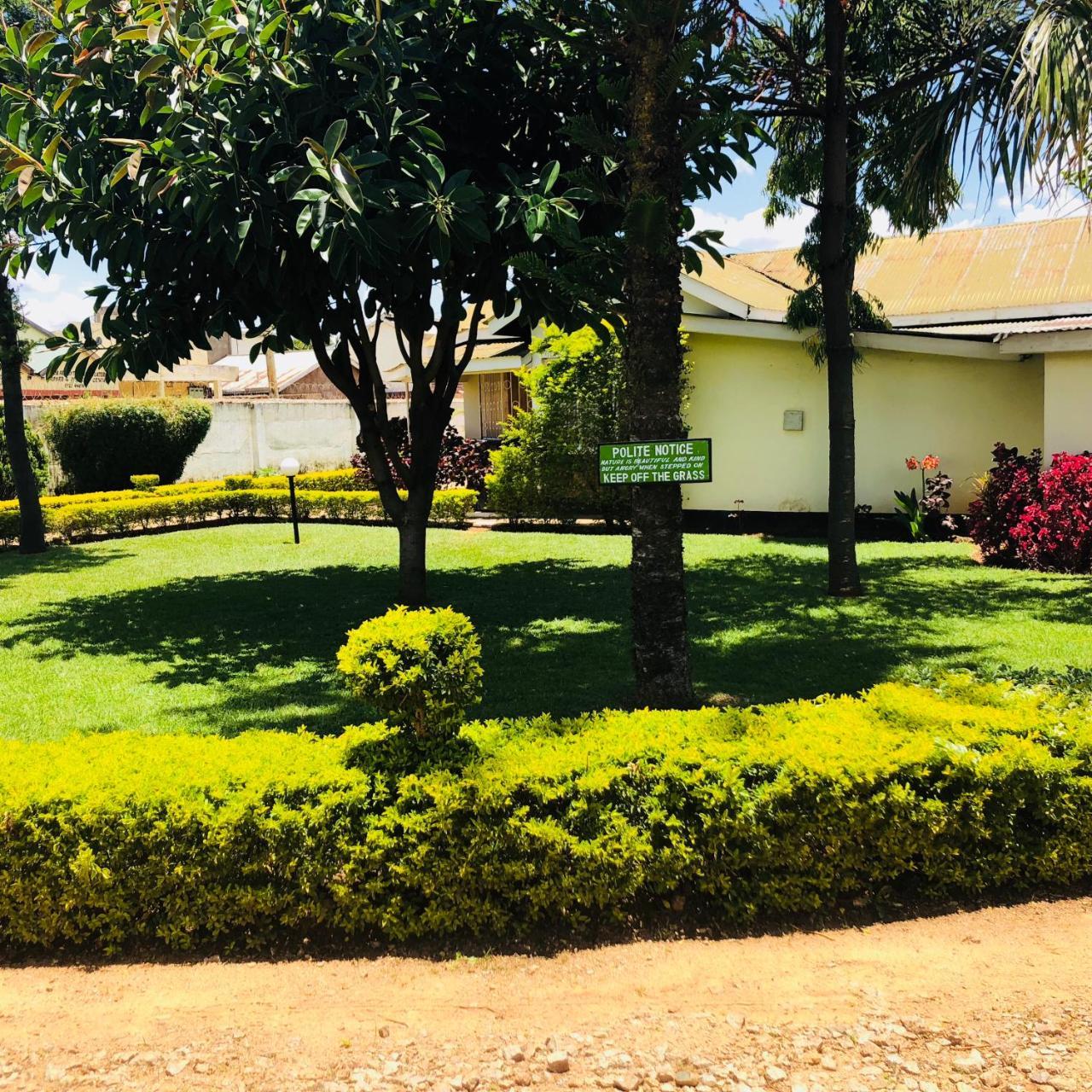 Isibania Borderpoint Lodge Migori Exterior foto